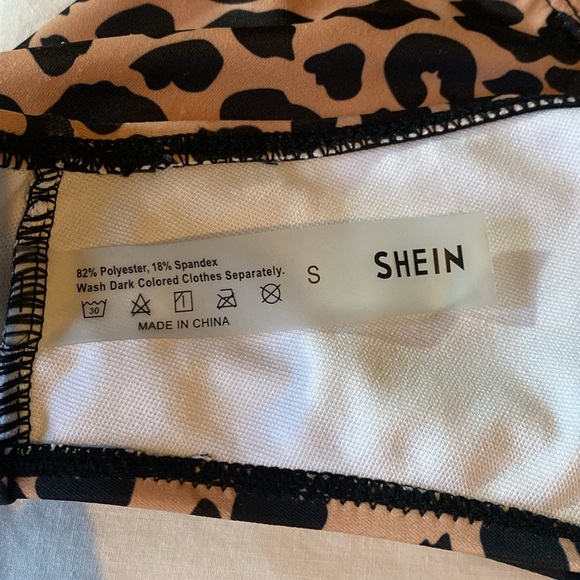 SHEIN cheetah print bikini bottom - Picture 4 of 7